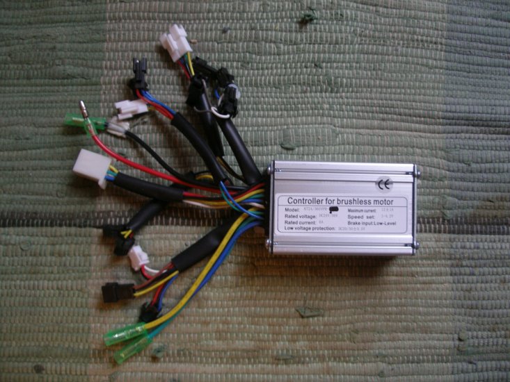 Controller 250 Watt 24 / 36 Volt, 12A, mit Leistungsreg., Sinus - zum Schließen ins Bild klicken