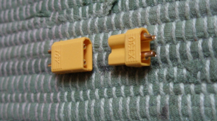 XT30 Hochstromstecker, gelb, 1 Paar, genuine - zum Schließen ins Bild klicken