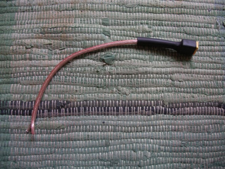 Anschlusskabel mit XT60 Stecker - zum Schließen ins Bild klicken