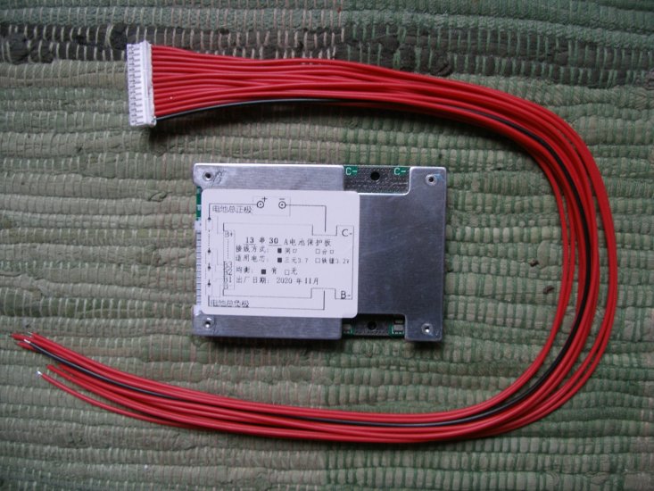 Standard BMS, 10S - 13S, 30 Ampere, II - zum Schließen ins Bild klicken