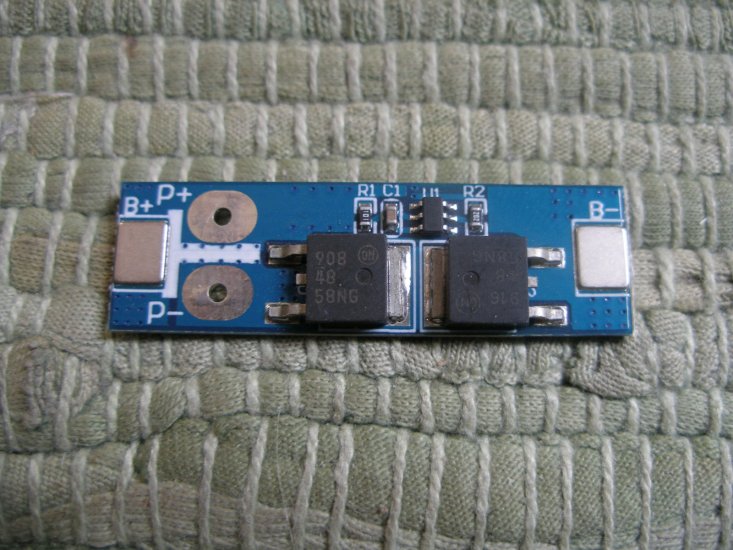 PCB, 1S, 8 Ampere - zum Schließen ins Bild klicken