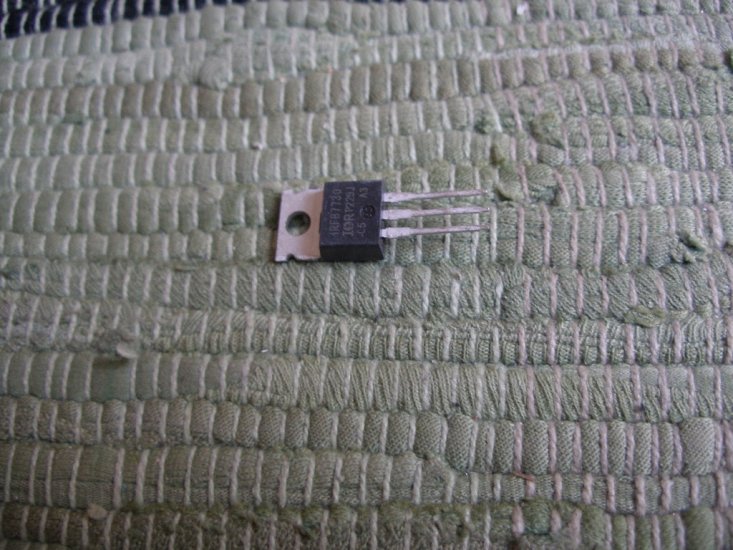 Mosfet IRFB7730, 75V, 2,2 - 2,4 mOhm - zum Schließen ins Bild klicken