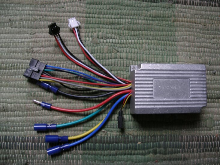 Controller KZQW22A 36V (u.a. MIFA, Aldi etc.), 8pin - zum Schließen ins Bild klicken