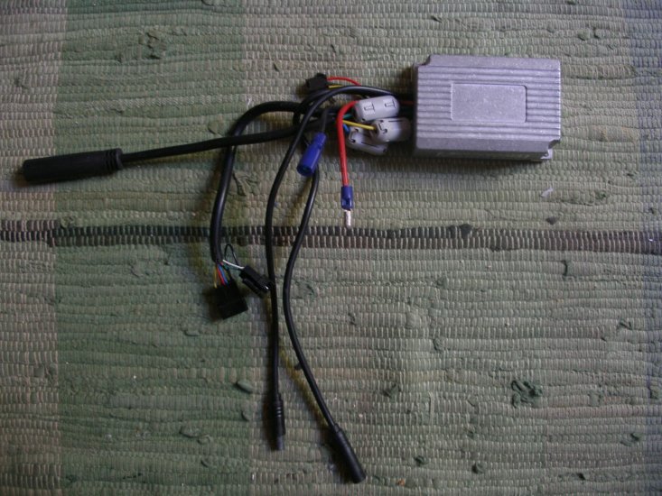 Controller KZQW22A 36V, Rundstecker + JST, upd - zum Schließen ins Bild klicken