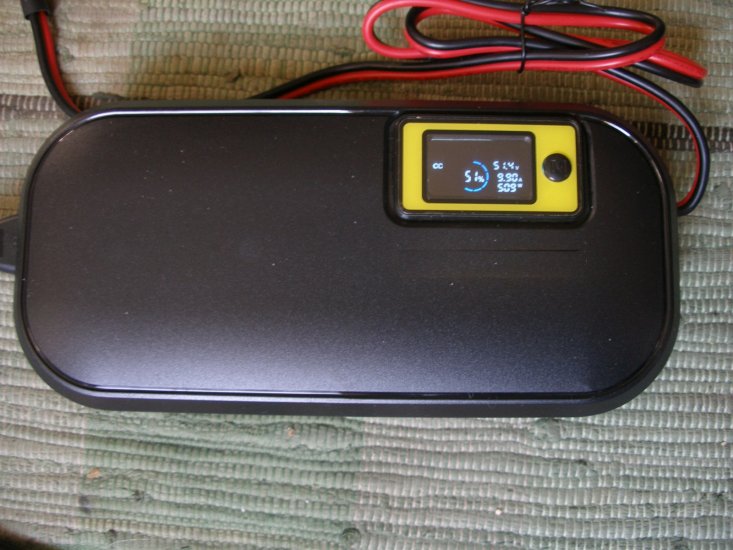 Ladegerät 48 Volt, 14S, 2-10A, 58,8V - zum Schließen ins Bild klicken