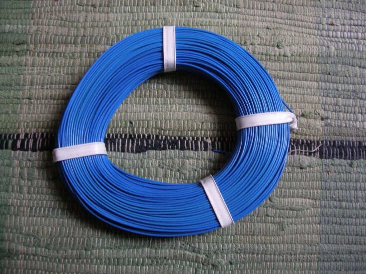 100 m Litze 0,25 mm² hochflexibel feinstdrähtig, LifY, blau - zum Schließen ins Bild klicken