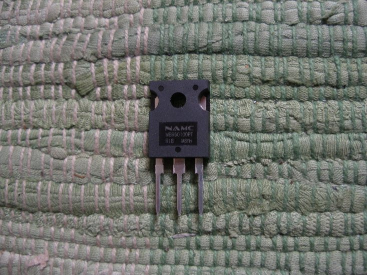 Schottky Diode 100V 2 x 30A - zum Schließen ins Bild klicken