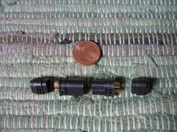 MT30 Hochstromstecker, schwarz, 1 Paar, genuine - zum Schließen ins Bild klicken