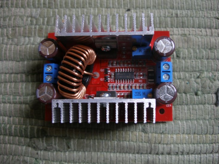 Spannungswandler 10 - 50V DC auf 12 - 60V DC - zum Schließen ins Bild klicken