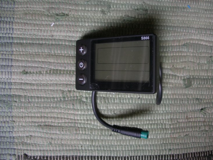 LCD Display S866 III - zum Schließen ins Bild klicken