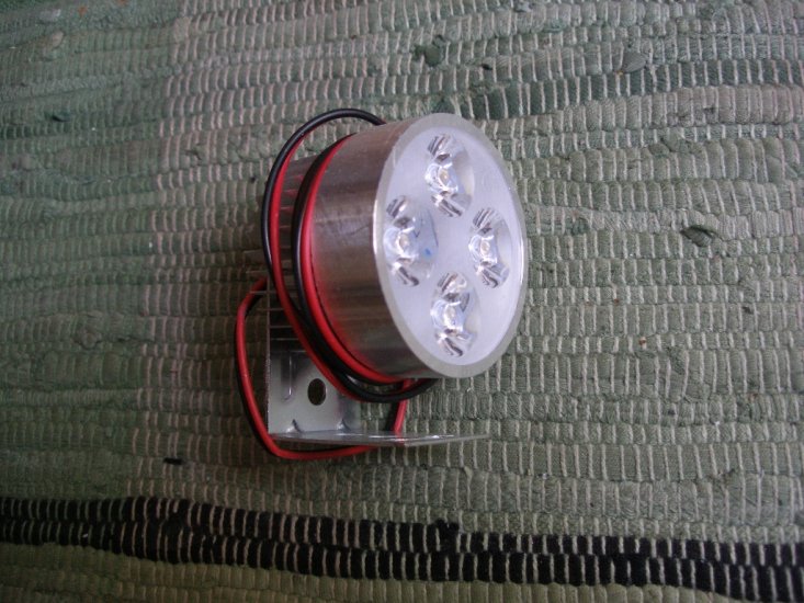 LED Scheinwerfer 4x, 12V - 80V Eingang, 5 Watt - zum Schließen ins Bild klicken