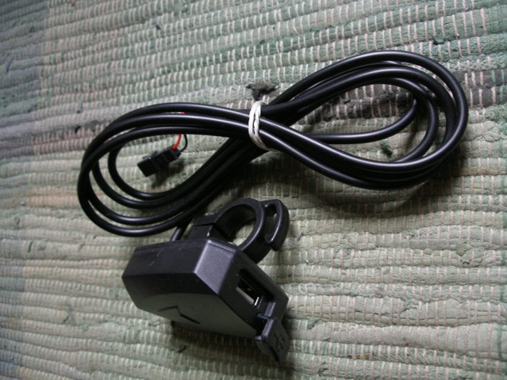 Spannungswandler 20 - 100 V auf 5 Volt USB, ca. 2A - zum Schließen ins Bild klicken