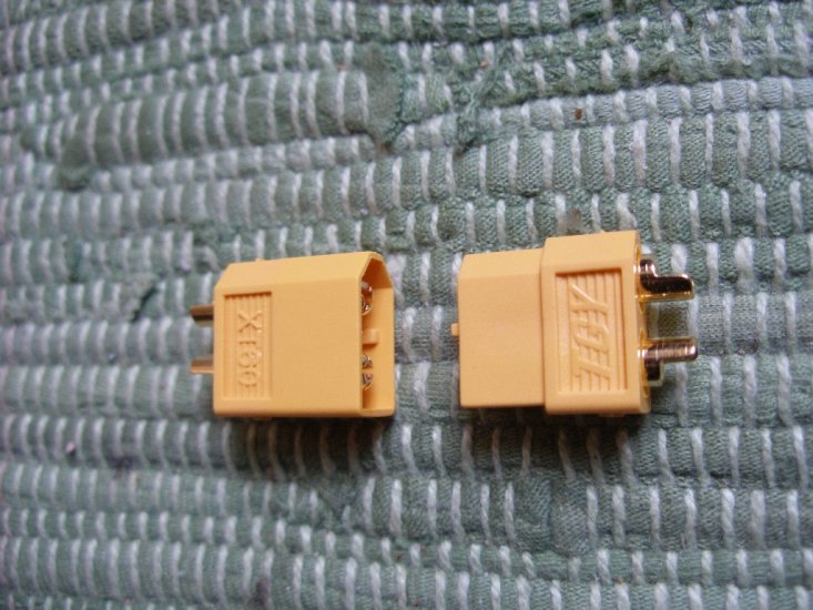 XT60 Hochstromstecker, gelb, 1 Paar, genuine - zum Schließen ins Bild klicken